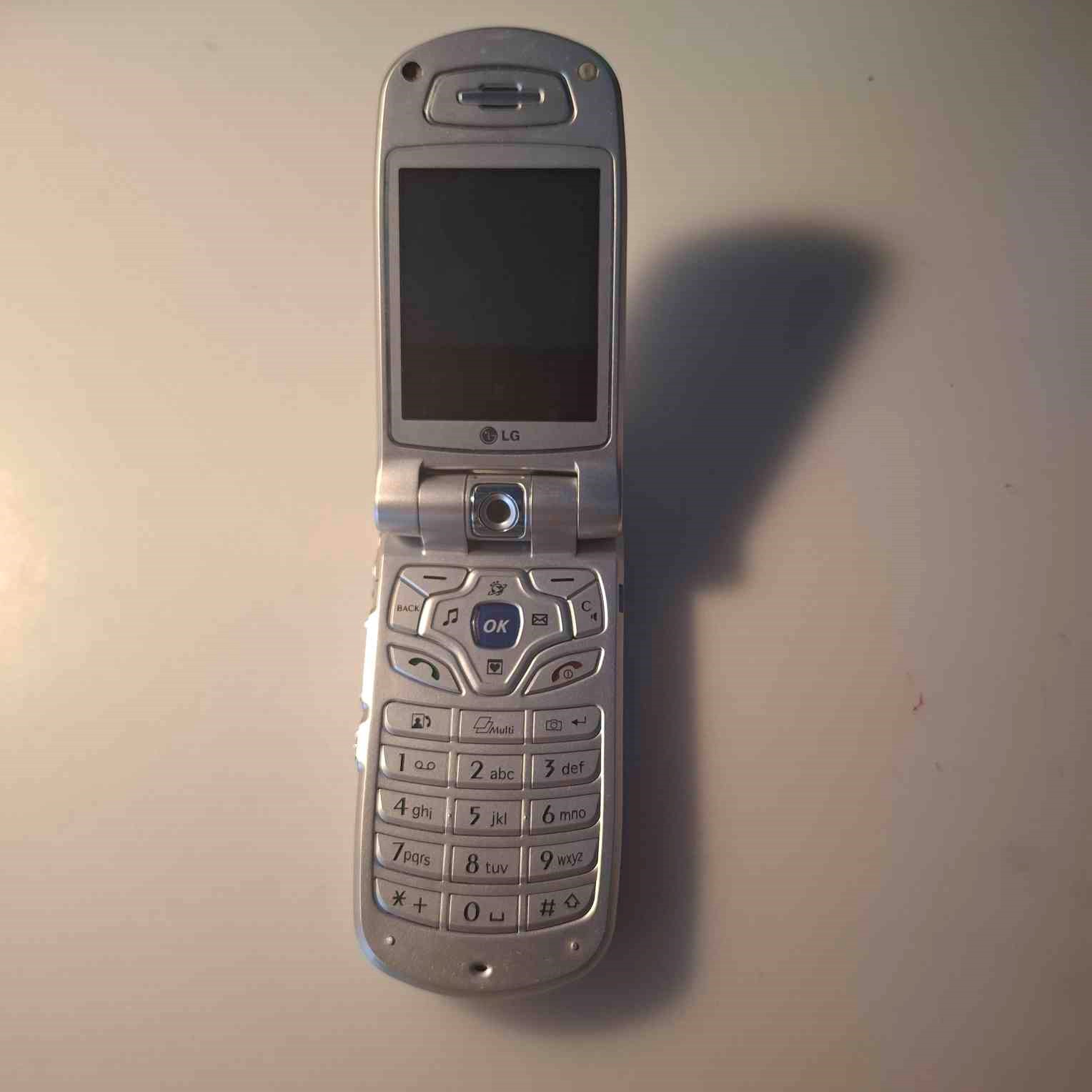 LG U8110